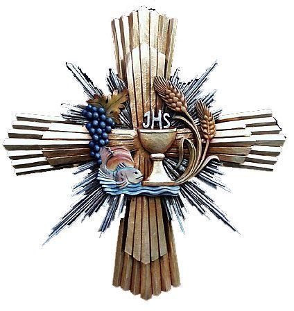 Religiöses Symbol aus Holz mit Kelch, Ähren, Trauben und Fisch